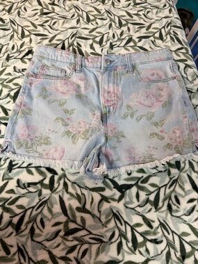 Celebrity Pink Pastel Floral Light Blue Denim Shorts